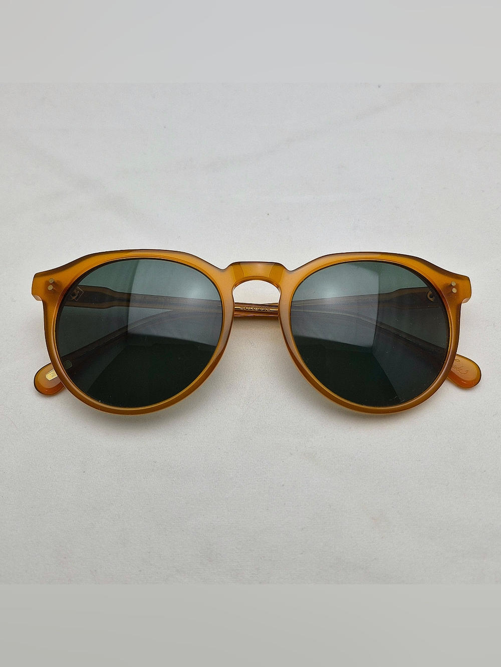 Raen Remmy 52 Sunglasses Honey Polarized 52-20-145 Hand Made Round Oversized